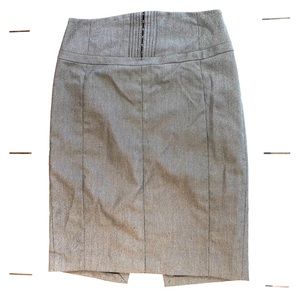 EXPRESS DESIGN STUDIO SKIRT SZ6